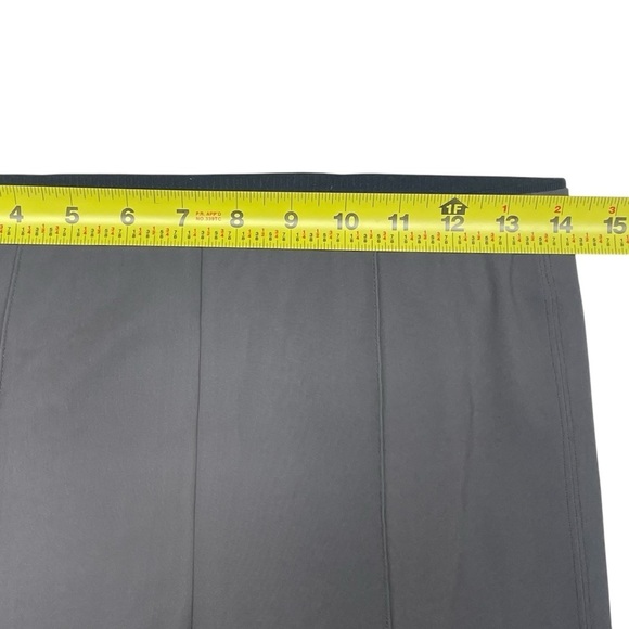 Athleta Mercurial Crop Flare Pant Size Small Olive Green - Picture 12 of 14